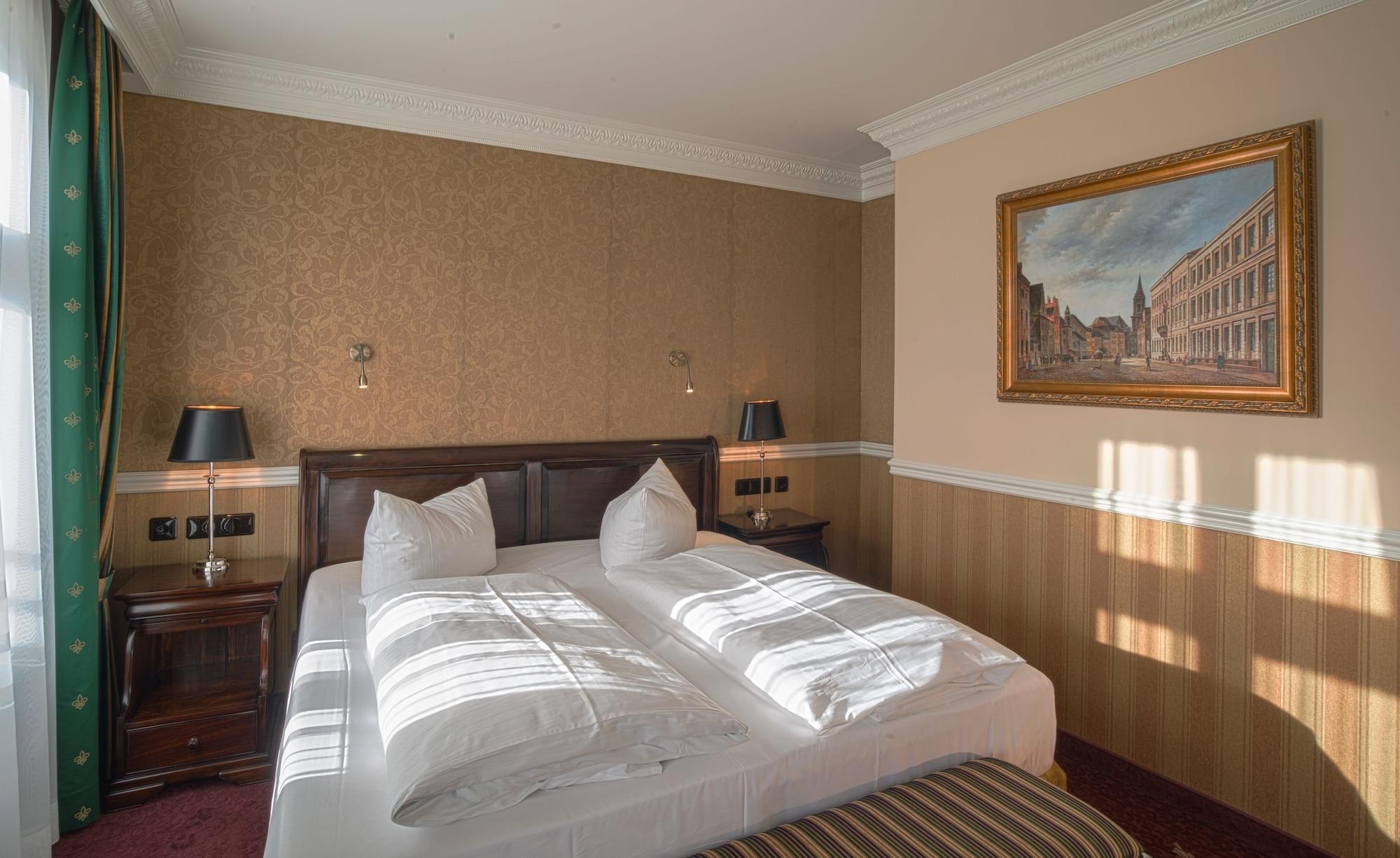 Myer'S Hotel Берлин Екстериор снимка