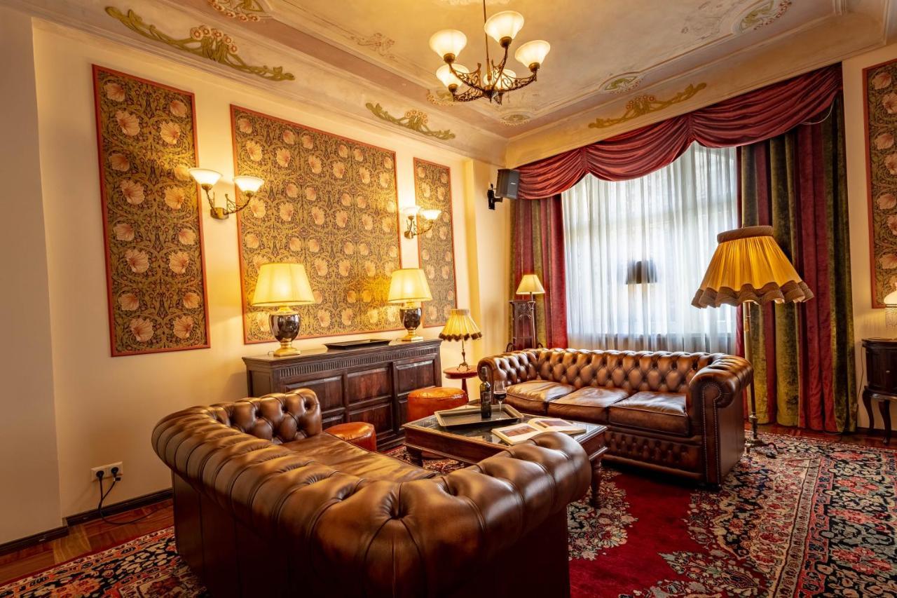 Myer'S Hotel Берлин Екстериор снимка