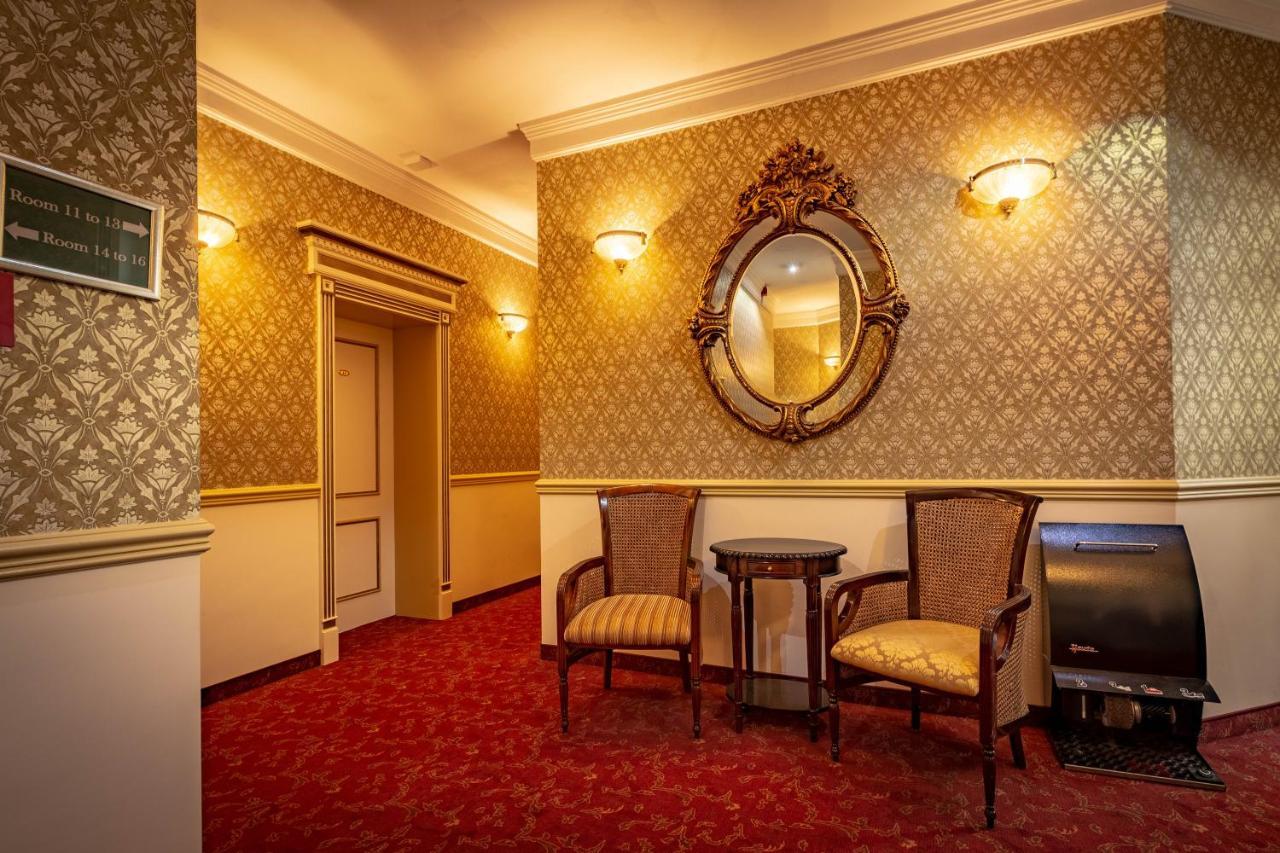 Myer'S Hotel Берлин Екстериор снимка