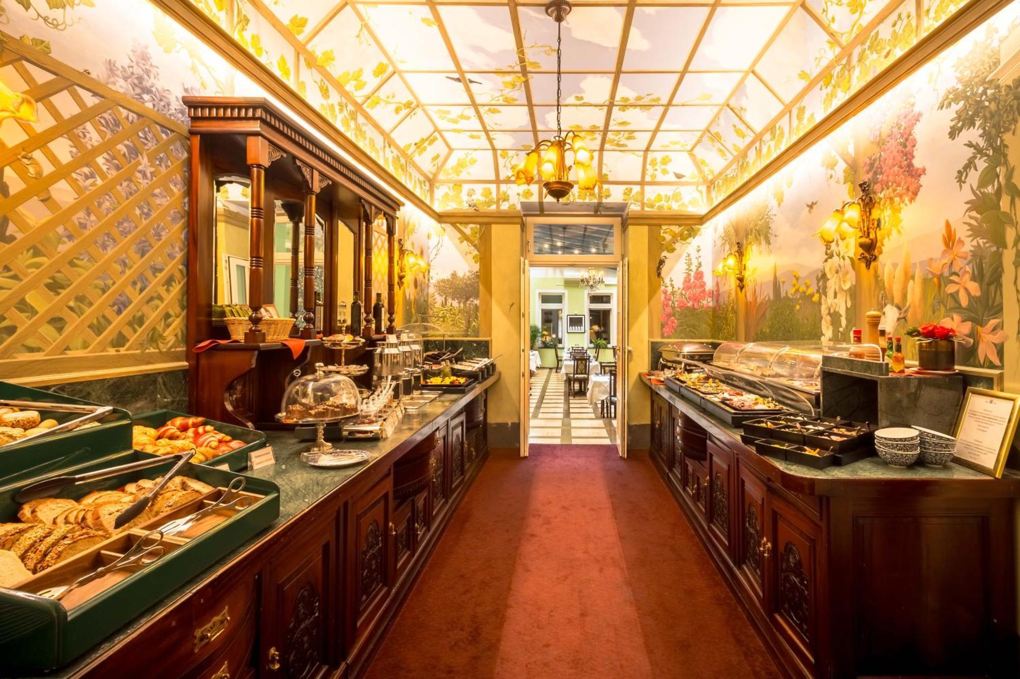 Myer'S Hotel Берлин Екстериор снимка