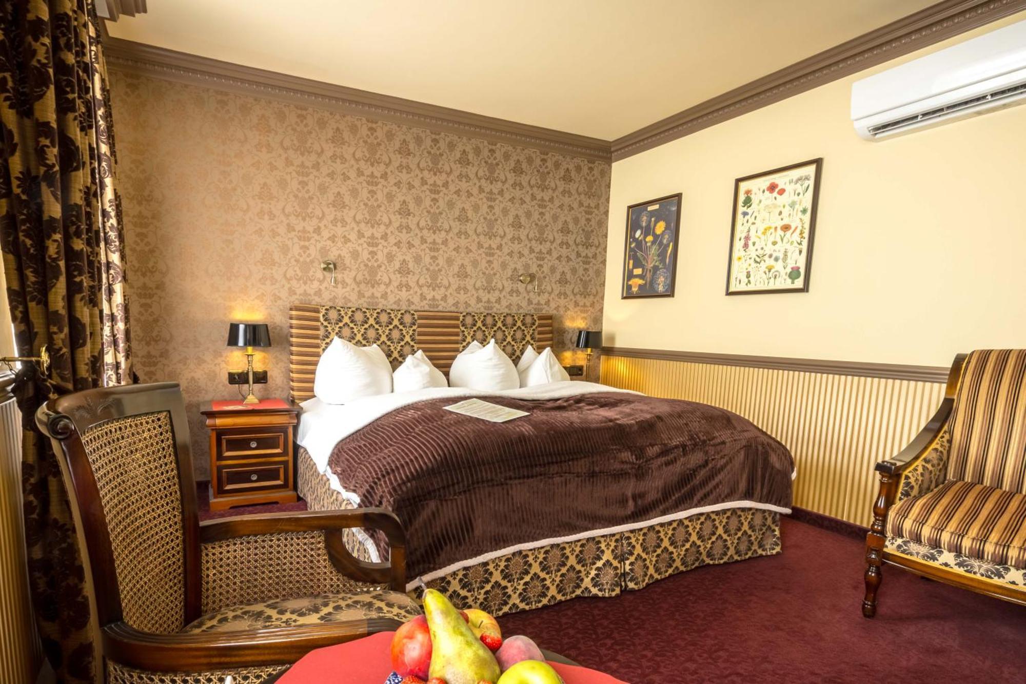 Myer'S Hotel Берлин Екстериор снимка