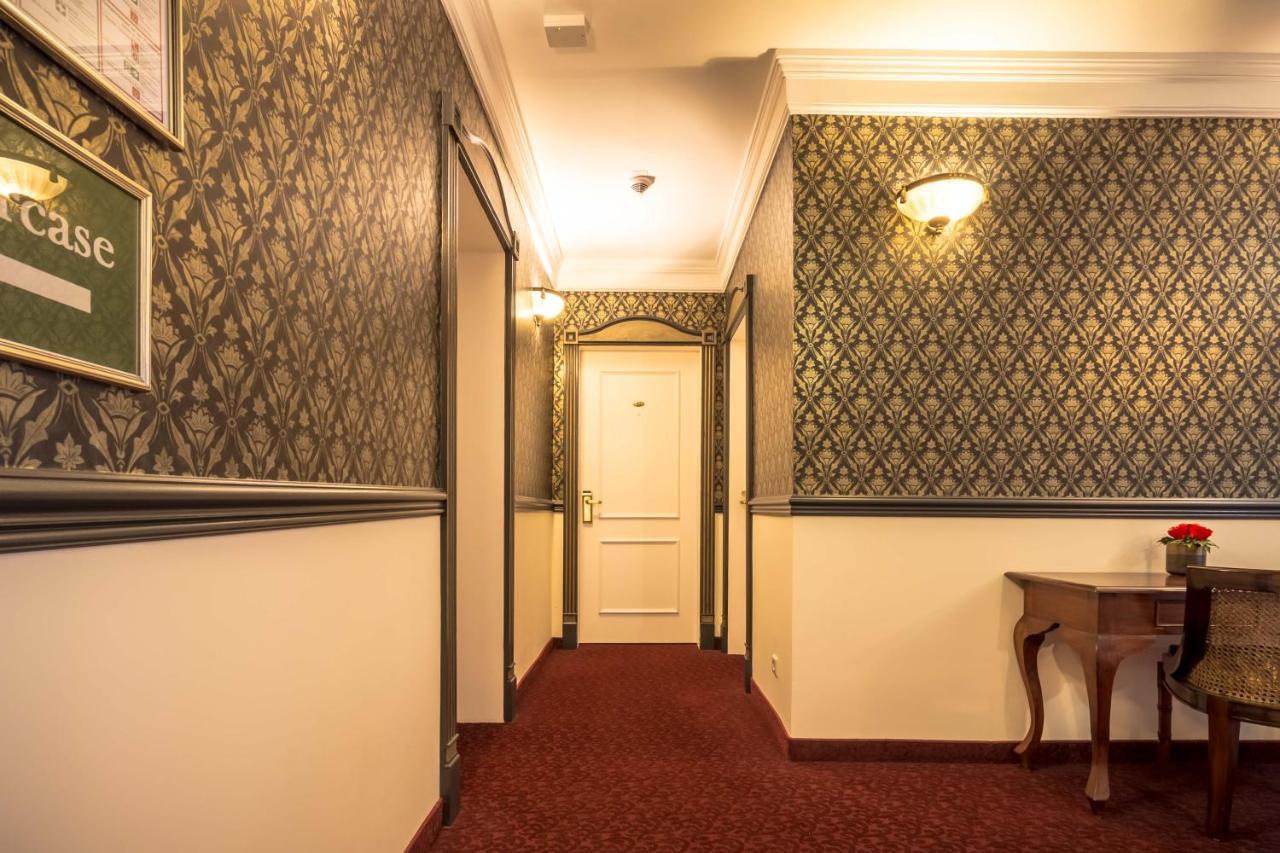 Myer'S Hotel Берлин Екстериор снимка